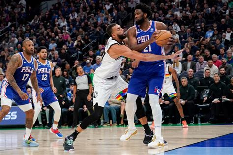 Timberwolves can give elite big men two different defensive looks